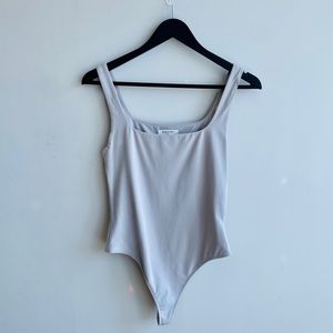 Babaton Aritzia Light Grey Square Neck Bodysuit